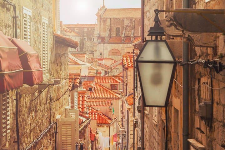 Dubrovnik & Ston Private Day Tour from Split — Walls, Cable Car & Seafood