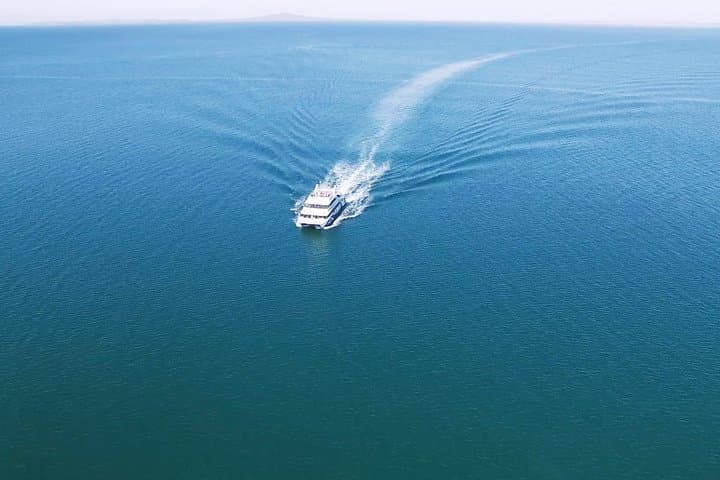 Auckland Harbour Cruise: 90-Minute Waitematā Harbour Sightseeing photo 3