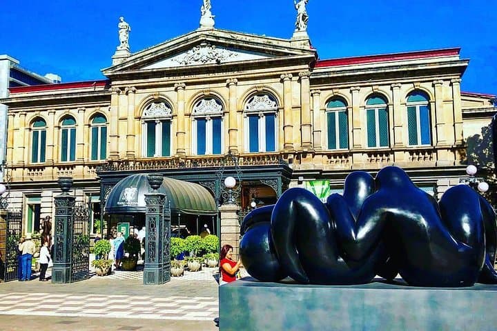 San José Evening Bus Tour: Dinner, Culture & Historic Downtown Highlights photo 6