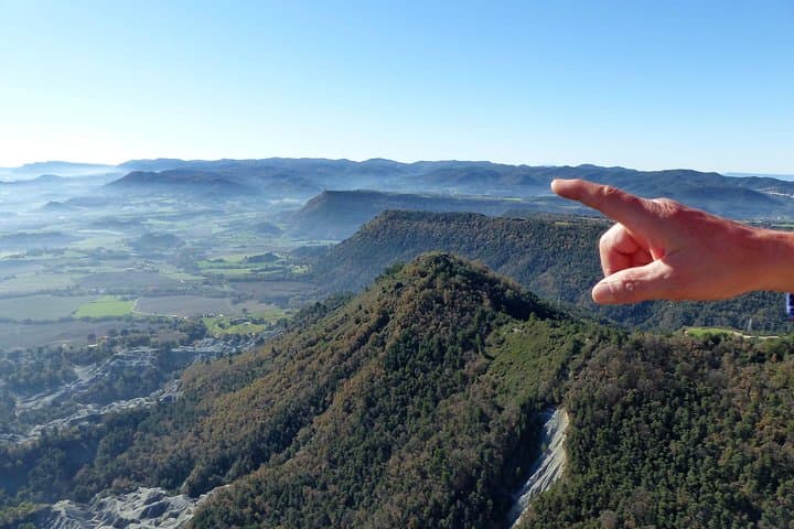 VIP Hot-Air Balloon Over the Pre-Pyrenees: Private Flight from Barcelona photo 3