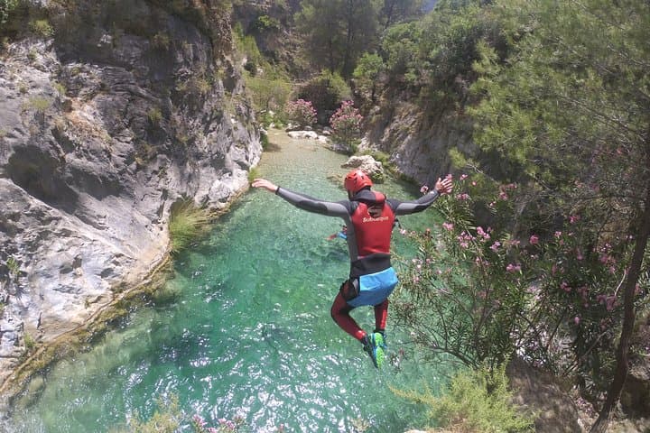 Canyoning Rio Verde Canyon (Granada) — 5-Hour Rappels, Jumps & Swim photo 4