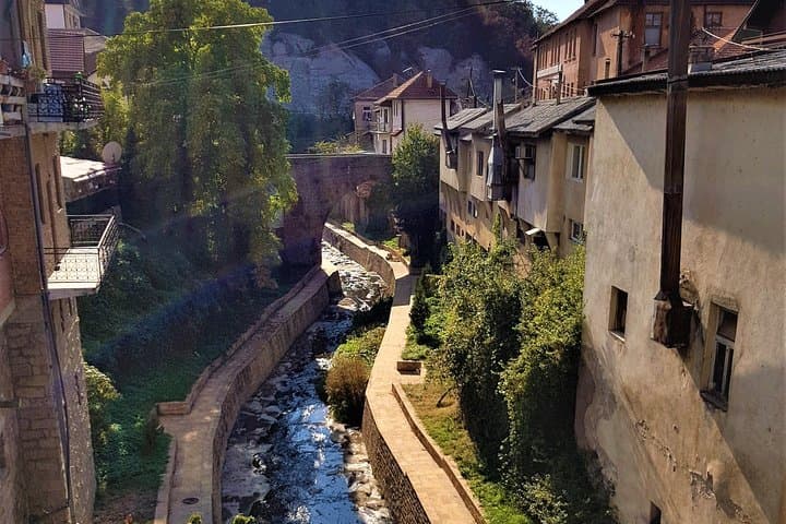 Vinica, Lesnovo Monastery & Kratovo Day Tour from Skopje — Medieval Bridges, Frescoes & Stone Dolls photo 3