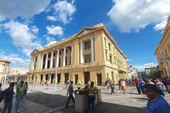 Half-Day Walking Tour in Downtown San Salvador with Pupusa Tasting photo 2