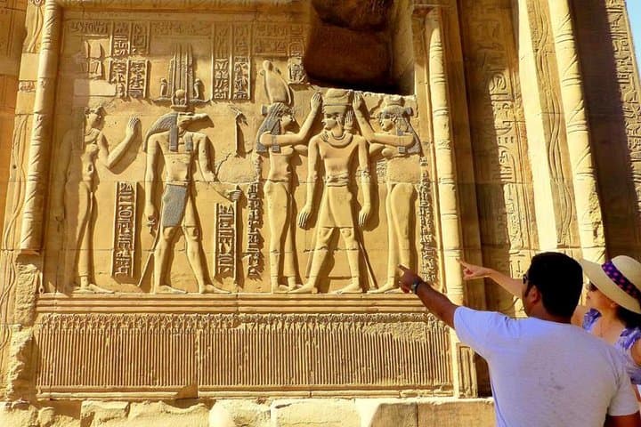 8-Day Private Egypt Tour: Cairo, Aswan & Luxor with 4-Day Nile Cruise