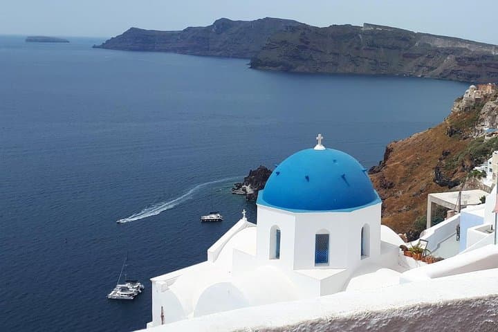 Tailor-Made Santorini Highlights: 4-Hour Private Tour of Akrotiri, Wineries & Caldera Views photo 5