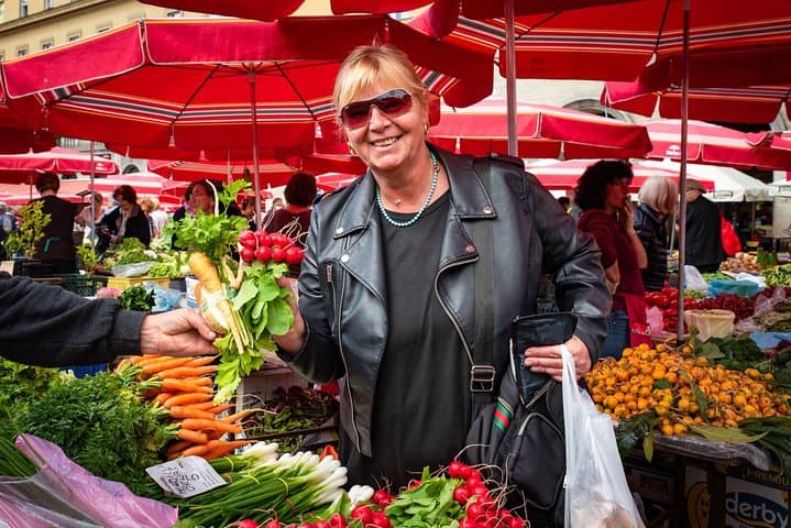Zagreb Market Tour and Traditional Croatian Cooking Class with a Local Host
