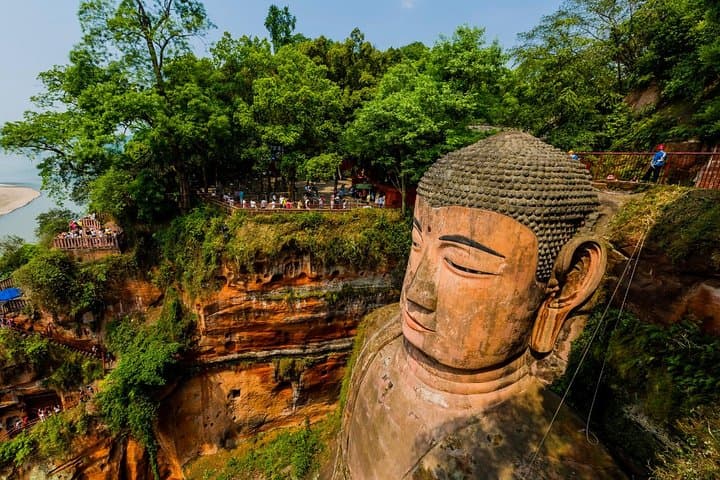 Leshan Giant Buddha & Lingyun Temple: Private Day Tour from Chengdu photo 3