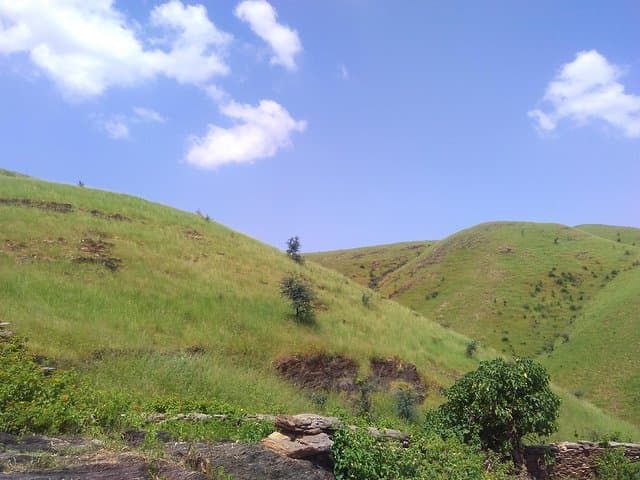 Arawali Hills Hiking Near Udaipur: Village Trails & Countryside Views photo 3
