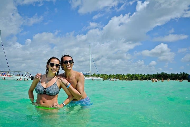 Full-Day Saona Island Catamaran & Speedboat Tour from Punta Cana photo 4