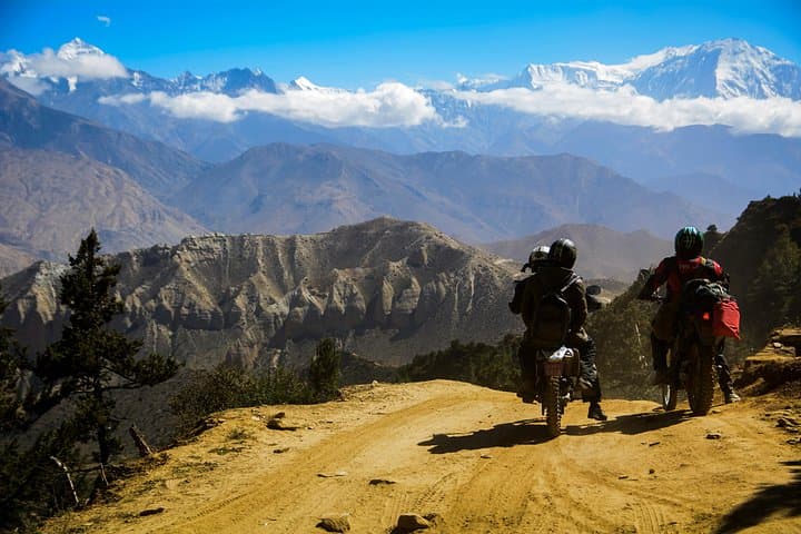 Motorbiking the Kaligandaki: 8-Day Jomsom to Muktinath Himalayan Ride