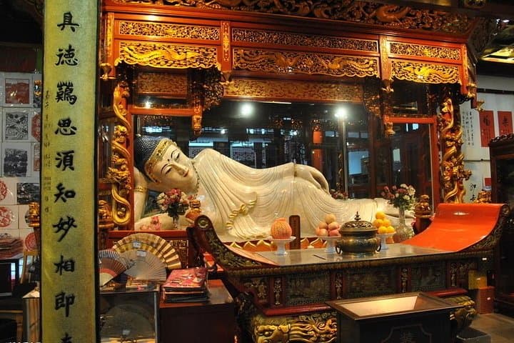 8-Day Private Gold Triangle Tour: Shanghai to Xi'an to Beijing Cultural Highlights photo 4