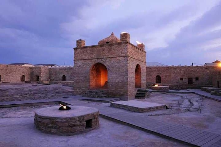 Day Trip from Baku to Gobustan: Mud Volcanoes, Yanar Dag & Ateshgah Fire Temple photo 5