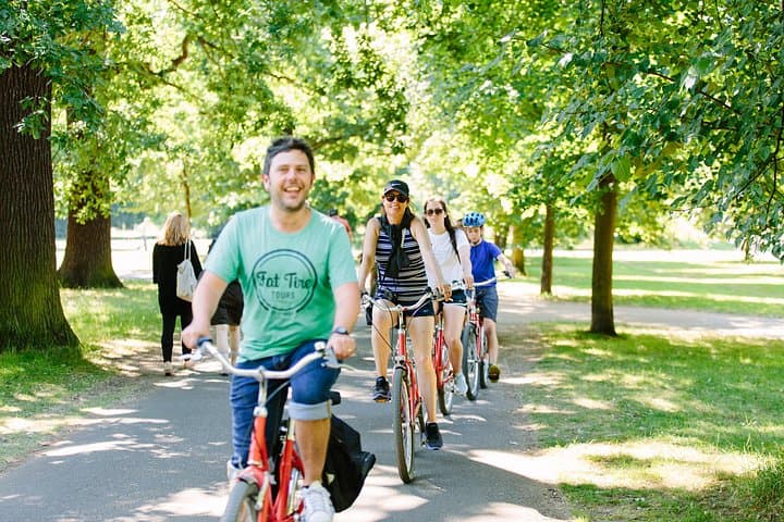 Royal London Bike Tour: Hyde Park & Central Sights by Bicycle photo 1
