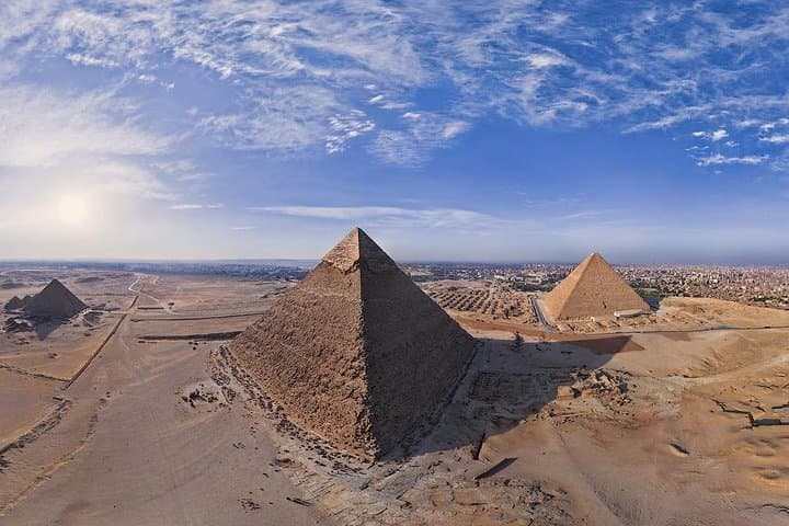 Private Day Flight to Giza Pyramids & Egyptian Museum from Sharm-el-Sheikh
