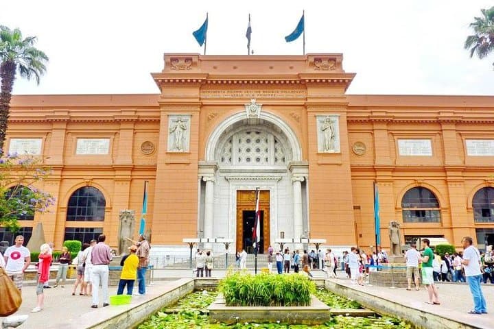 Private Day Flight to Giza Pyramids & Egyptian Museum from Sharm-el-Sheikh photo 2