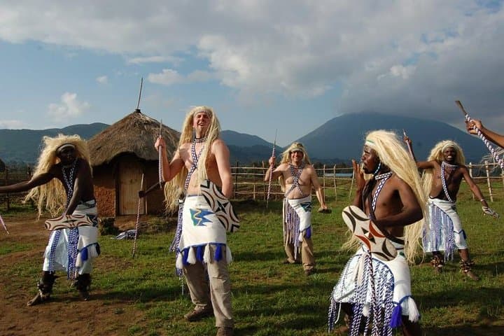 2-Day Mountain Gorilla Safari in Rwanda: Volcanoes National Park Trekking Adventure photo 3
