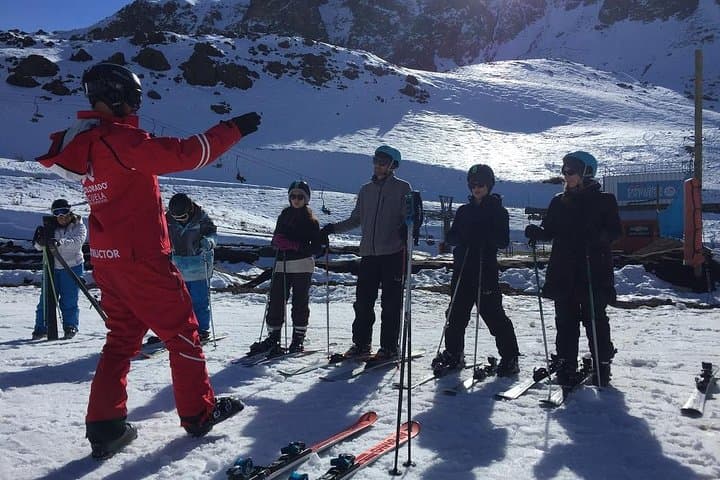 Private Beginner Ski Lesson at El Colorado Ski Center (from Santiago) photo 3