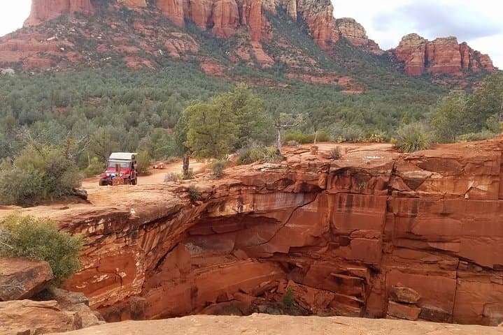 Private Sedona Jeep Tour to Soldier's Pass: Devils Kitchen & Seven Sacred Pools photo 5