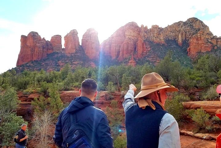 Private Sedona Jeep Tour to Soldier's Pass: Devils Kitchen & Seven Sacred Pools photo 3