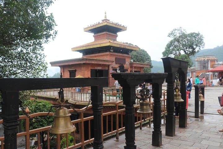 6-Day Nepal Highlights: Kathmandu, Nagarkot & Pokhara Tour