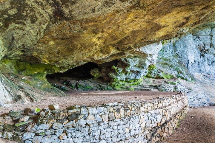 Into Belilena: Private Cave Expedition from Colombo photo 3