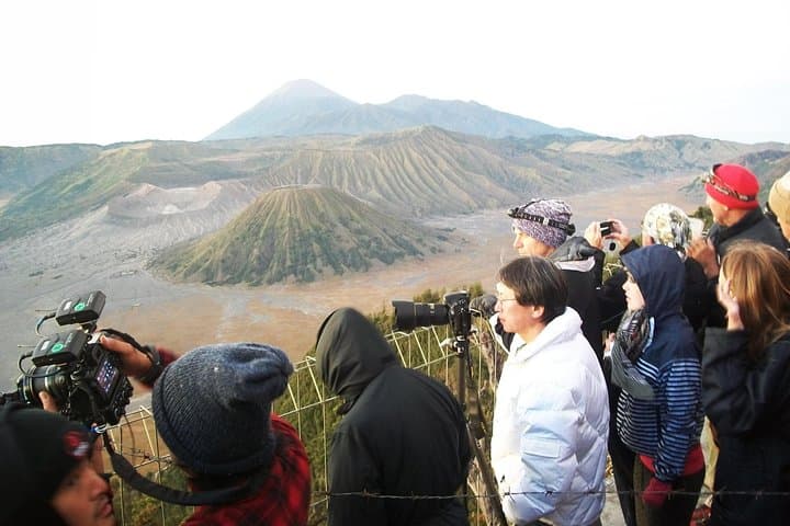 Jogja to Bromo: 4-Day Cultural Circuit and Sunrise Volcano Adventure photo 6