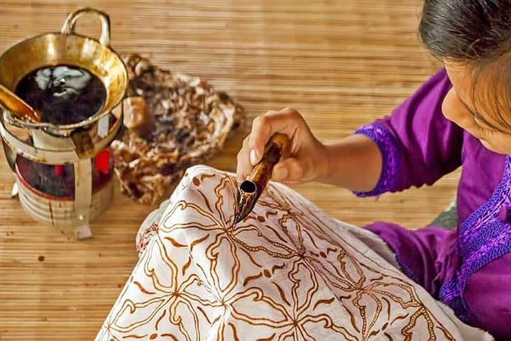 Besakih Mother Temple Bali Cultural Day Tour: History, Viewpoints & Local Crafts photo 5