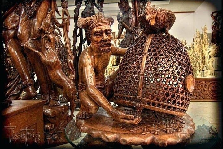 Ubud Art & Shopping Tour: Batik, Silver, Carvings & Tegenungan Waterfall photo 5