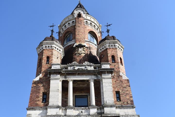 E‑Scooter Zemun Tour: Riverwalks, Tower Views, and Street‑Food Stops