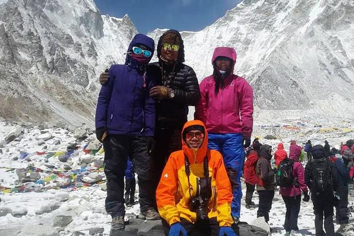 10-Day Everest Base Camp Trek: Route, Elevation & Practical Guide photo 2