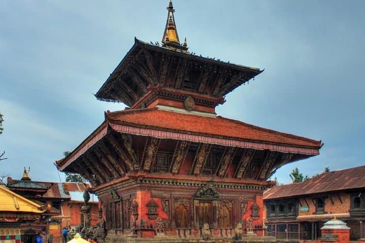Kathmandu Valley UNESCO Highlights & Nagarkot Sunrise: 3-Day Cultural Hike photo 2