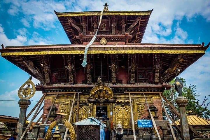 Nagarkot Sunrise, Changu Narayan & Bhaktapur Durbar Square Day Tour photo 3