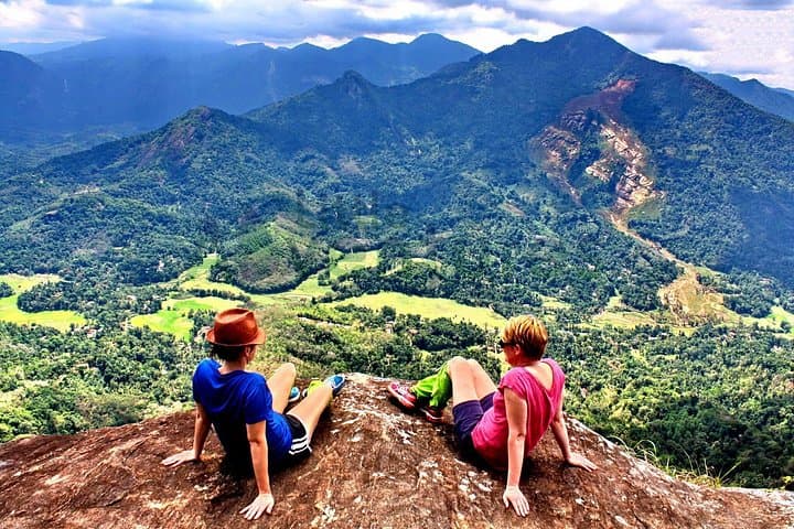 Bible Rock (Batalegala) Hike: 360° Summit Views Near Kegalle