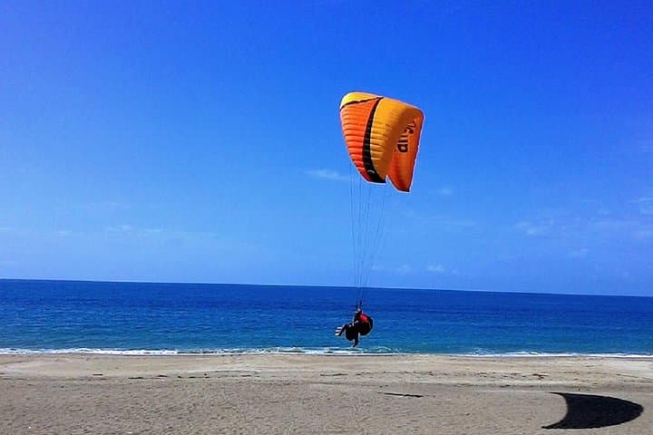 Tandem Paragliding Over Alanya: Toros Mountains to Cleopatra Beach photo 4