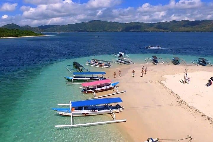 Snorkel Gili Nanggu: Coral Gardens, White Sand & Private Outrigger Day Trip photo 4