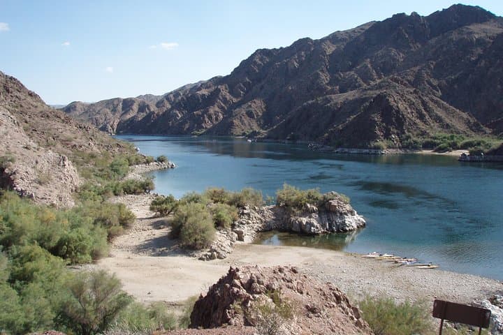 Kayak to Emerald Cave: Willow Beach Black Canyon Half-Day Trip from Las Vegas photo 5