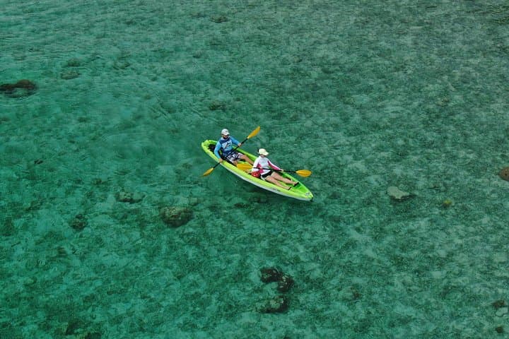 Roatán Kayak Harbor Adventure and Reef Snorkel at French Cay photo 5