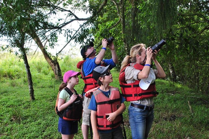 Safari Float & La Fortuna Waterfall Combo: River Raft, Waterfall Swim and Typical Lunch photo 3
