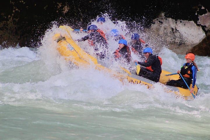 Elaho Whitewater Rafting: Class 3–4 Full-Day Adventure in Squamish Valley photo 6