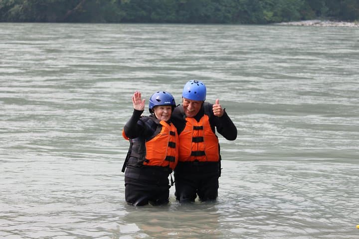 Cheakamus Family Rafting — Half-Day Rapids in Paradise Valley photo 5