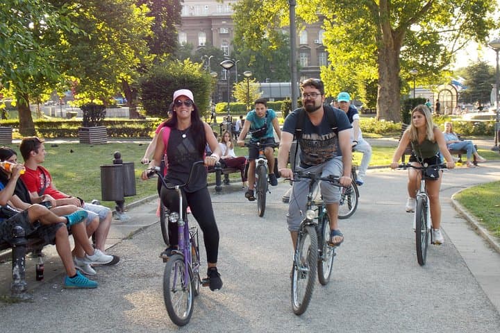 Cycle Belgrade's Historic Parks: Guided Bike Tour Through the City's Green History photo 4