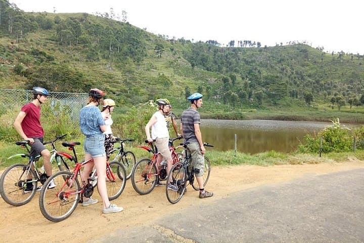 Cycling the Ella Highlands: Ride to Nine Arches & Little Adam's Peak photo 1