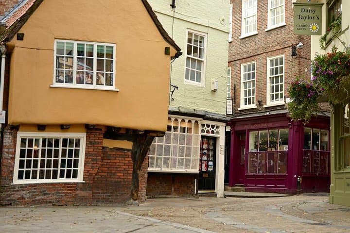Best of York Walking Tour: Small-Group 90-Minute Snickelways & Minster Highlights photo 3