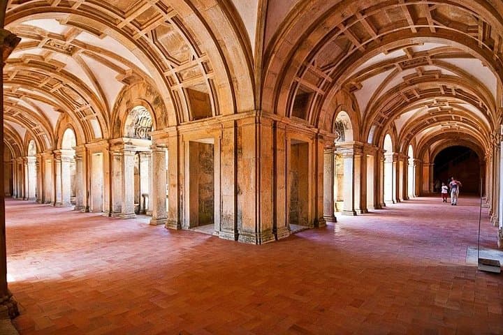 Knights Templar Secrets: Private Tour to Tomar, Almourol & Castelo de Bode photo 4