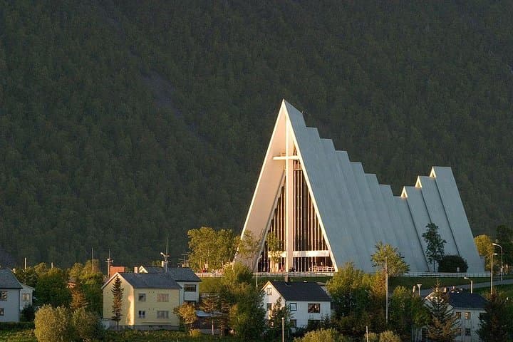 Tromsø Self-Guided Audio Walking Tour: Port, Polar Museum & Arctic Cathedral Views photo 4