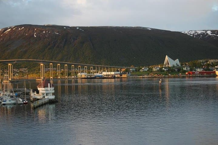 Tromsø Self-Guided Audio Walking Tour: Port, Polar Museum & Arctic Cathedral Views photo 3