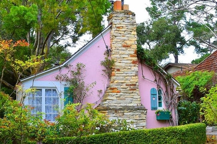 Carmel's Fairy-Tale Houses: Self-Guided Walking Audio Tour photo 3