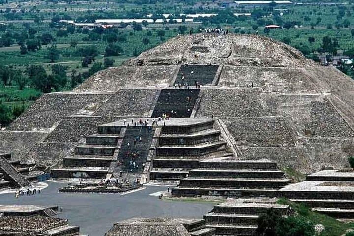 2-day-super-combo-cdmx-pyramids-taxco-cuernavaca photo 4
