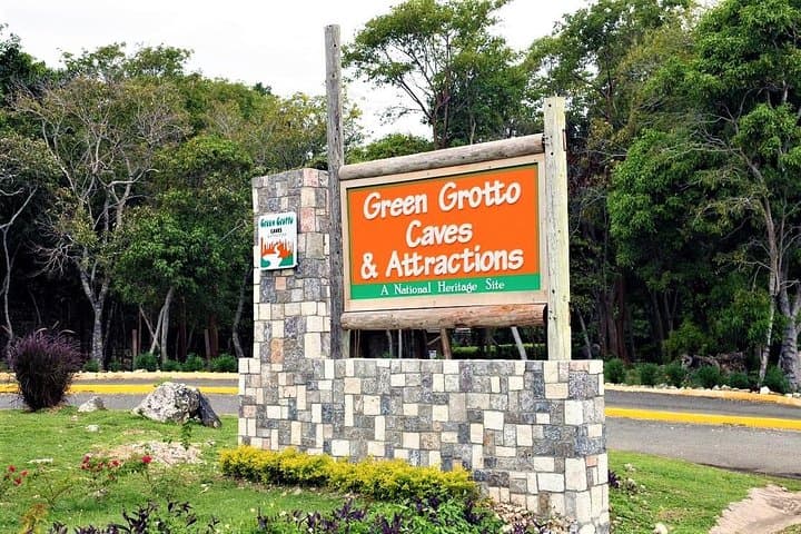 Green Grotto Caves Excursion from Negril: Guided Tour through Jamaica’s Underground History
