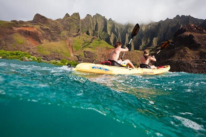 Na Pali Coast Summer Sea Kayaking: Full-Day Guided Paddle from Haʻena to Polihale photo 3